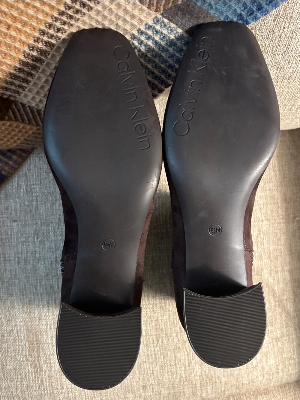 Calvin Klein Women's Parry Block Heel Ankle Booties- 8.5 - Picture 10 of 12